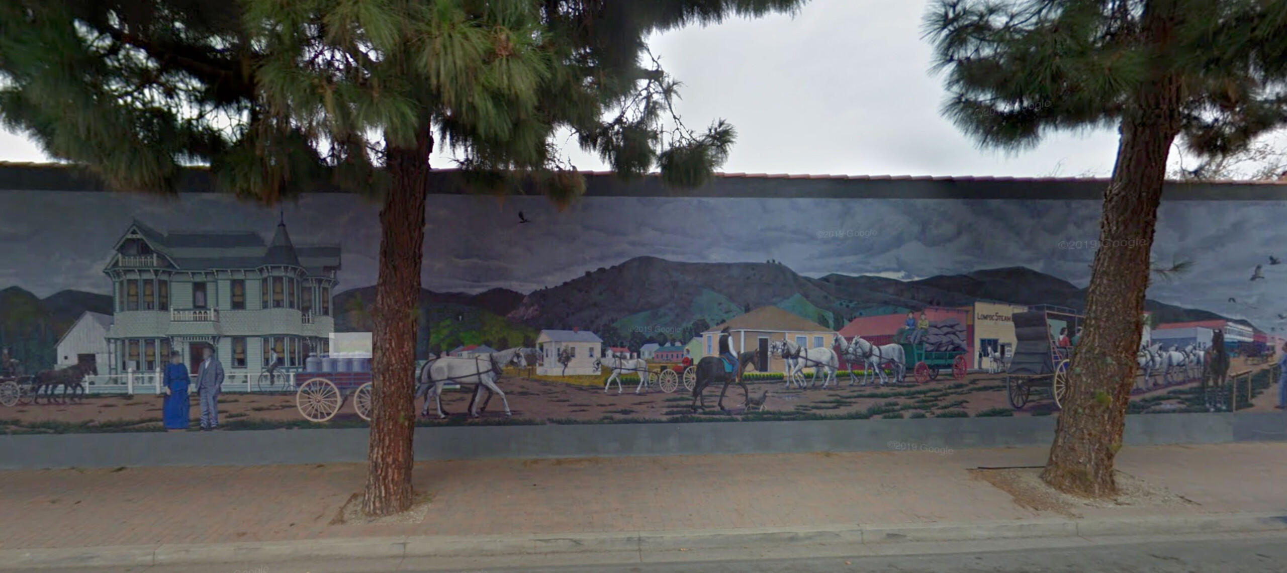 Lompoc Mural - Rudolph Mansion (1999) - Located at 137 South H Street